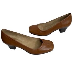 Michelle D Women's Brown Leather Square Toe Block Heel Pumps Shoes Size 9M‎ Chic